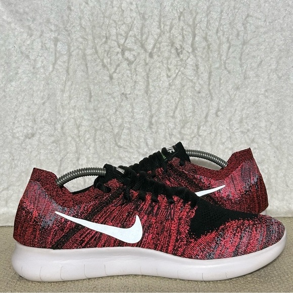 Nike Free RN Flyknit Womens Red Black Knit Running Sneakers Shoes Size US 8.5 - Picture 6 of 11
